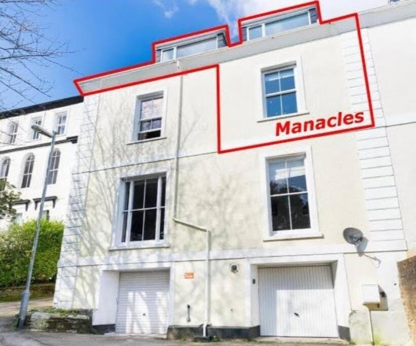 Manacles - Spacious Flat Near Beach With Sea Views & Parking ファルマス エクステリア 写真