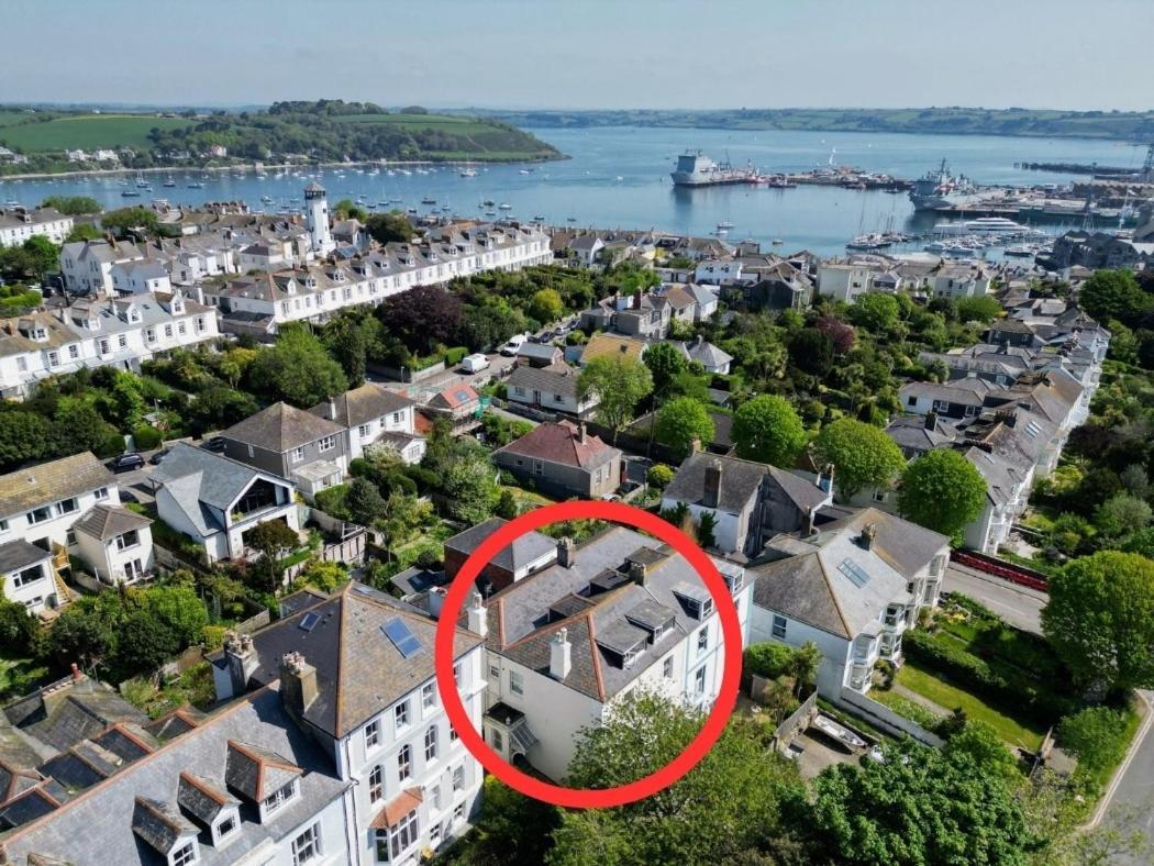 Manacles - Spacious Flat Near Beach With Sea Views & Parking ファルマス エクステリア 写真