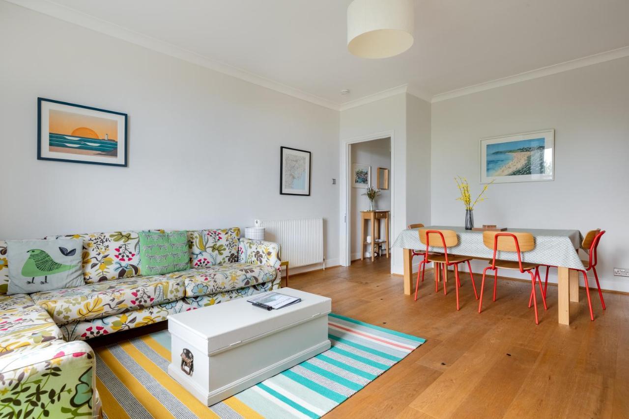 Manacles - Spacious Flat Near Beach With Sea Views & Parking ファルマス エクステリア 写真